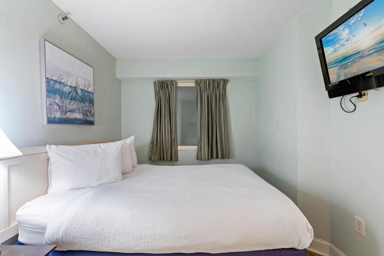 Atlantica Towers Condo w Balcony by Hosteeva Myrtle Beach Esterno foto